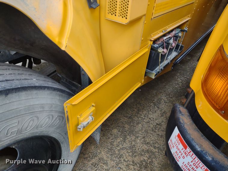 image for item DR8171 2008 Blue Bird Vision  school bus