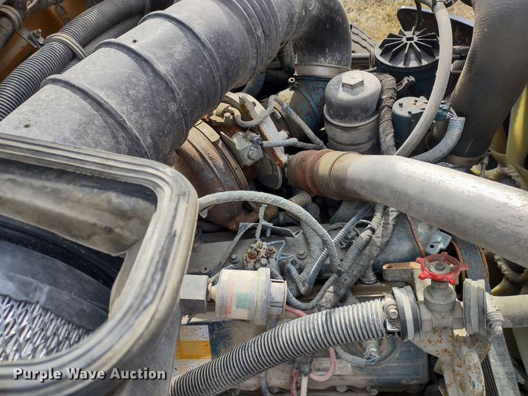 image for item DR8173 2006 International  school bus