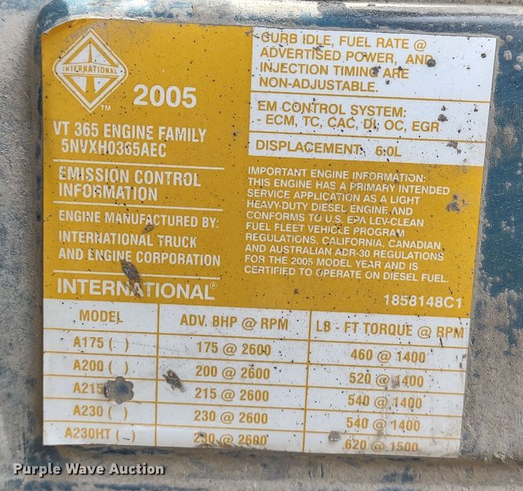 image for item DR8173 2006 International  school bus