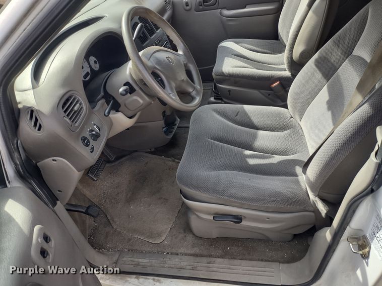 image for item DR8174 2003 Dodge Grand Caravan  van