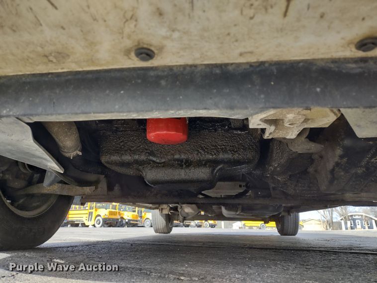 image for item DR8174 2003 Dodge Grand Caravan  van