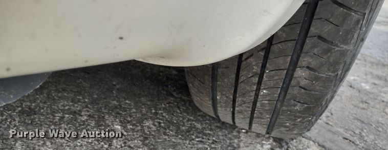 image for item DR8174 2003 Dodge Grand Caravan  van