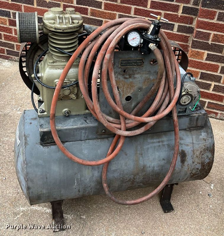 image for item HP9394 Quincy A-4  air compressor