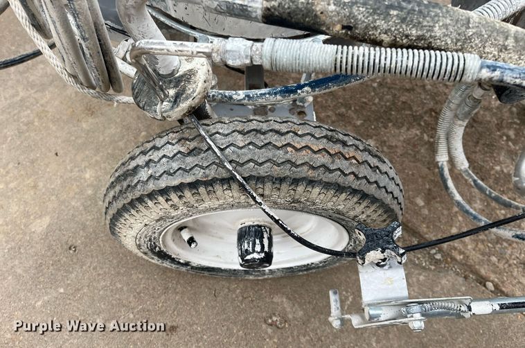 image for item HP9397 Graco Line Lazer 3400  paint striper