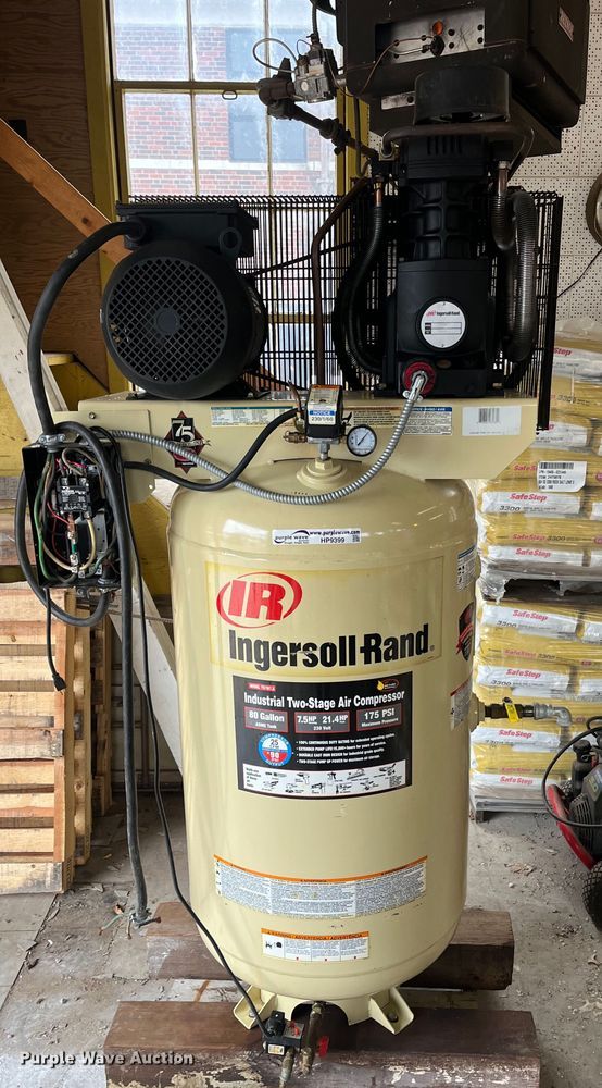 image for item HP9399 Ingersoll Rand TS7  air compressor