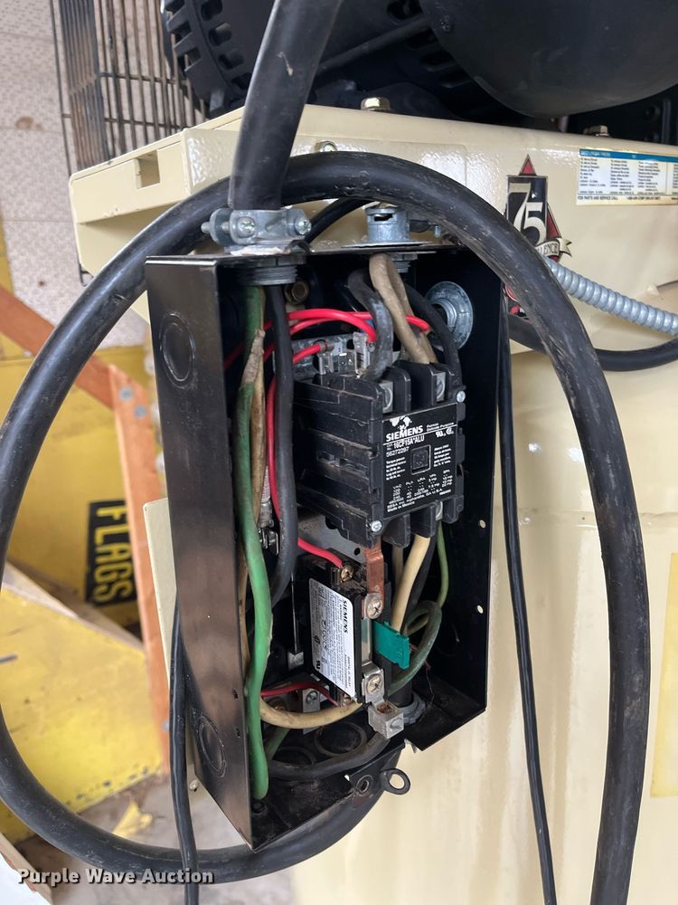 image for item HP9399 Ingersoll Rand TS7  air compressor