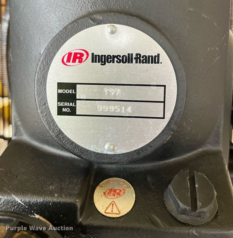 image for item HP9399 Ingersoll Rand TS7  air compressor