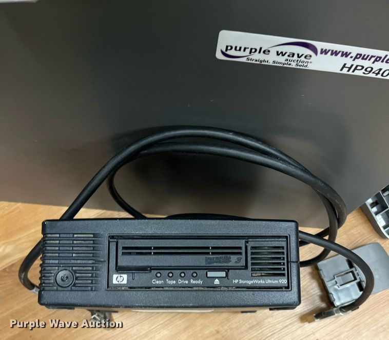 image for item HP9401 (2) servers