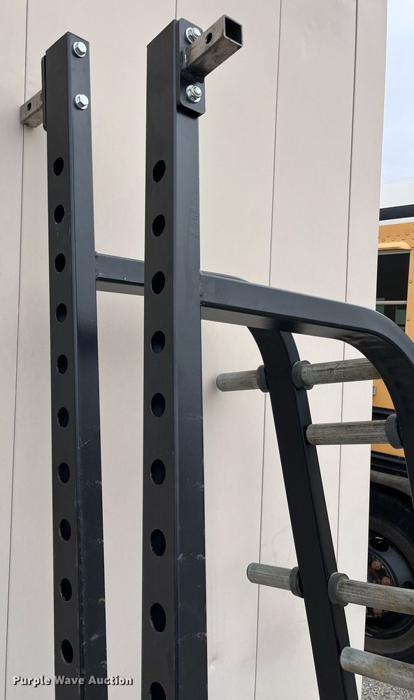 image for item HP9405 Squat rack