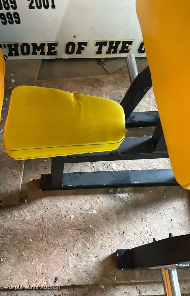 image for item HP9407 Arm curl machine