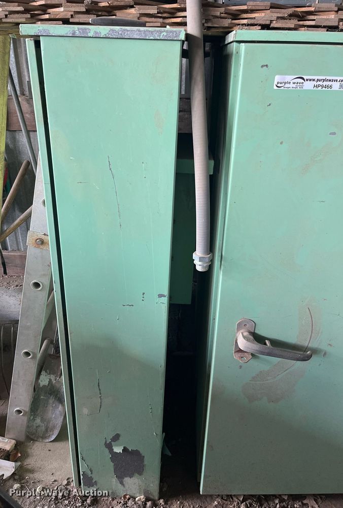 image for item HP9466 (7) control boxes