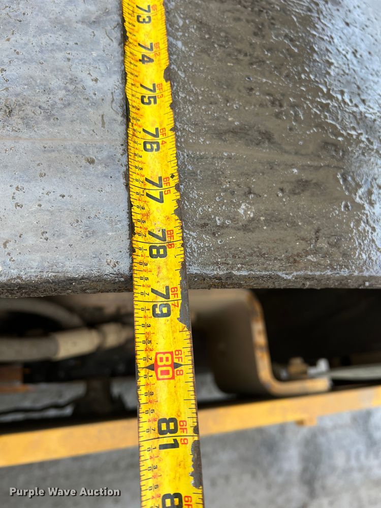 image for item ID9463 2011 Volvo DD118HFA  double drum vibratory roller