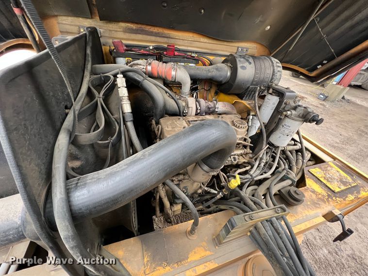 image for item ID9463 2011 Volvo DD118HFA  double drum vibratory roller