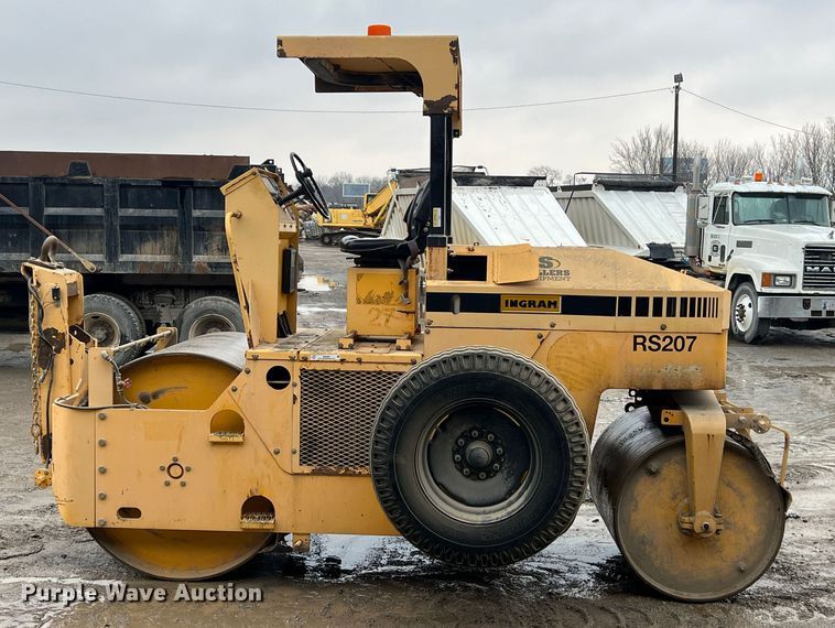 image for item ID9464 Ingram RS207  double drum roller