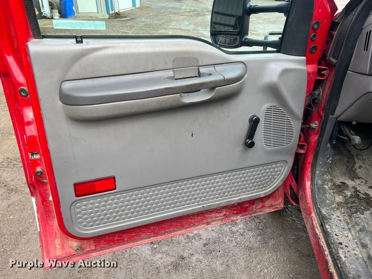 image for item ID9466 1999 Ford F550 Super Duty  Crew Cab dump flatbed truck