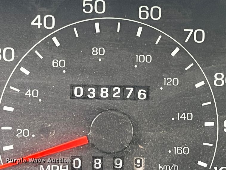 image for item ID9466 1999 Ford F550 Super Duty  Crew Cab dump flatbed truck