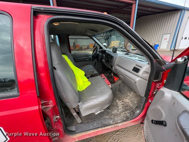 image for item ID9466 1999 Ford F550 Super Duty  Crew Cab dump flatbed truck