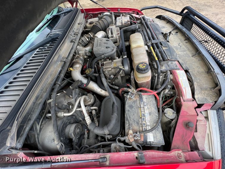 image for item ID9466 1999 Ford F550 Super Duty  Crew Cab dump flatbed truck