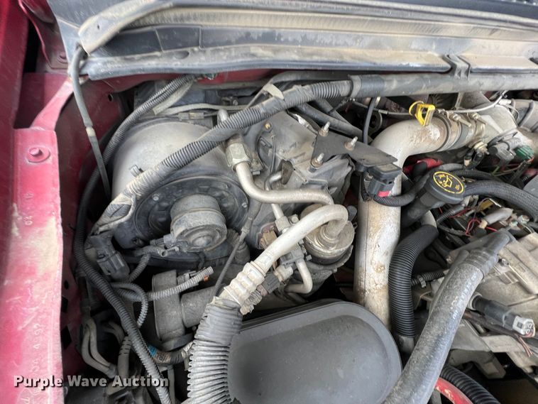 image for item ID9466 1999 Ford F550 Super Duty  Crew Cab dump flatbed truck