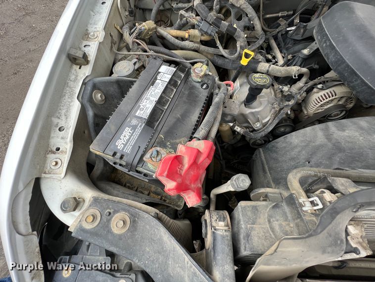 image for item ID9469 2008 Ford F350 Super Duty XL  utility bed pickup truck