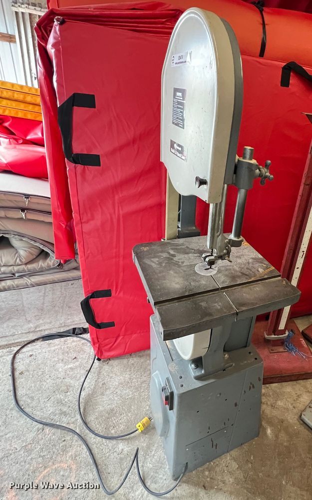 image for item ID9474 Rockwell 14  bandsaw