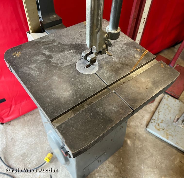 image for item ID9474 Rockwell 14  bandsaw