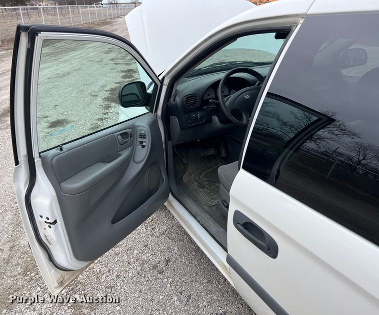 image for item ID9482 2006 Dodge Grand Caravan SE  van