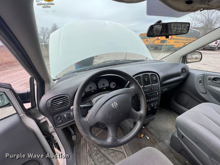 image for item ID9482 2006 Dodge Grand Caravan SE  van