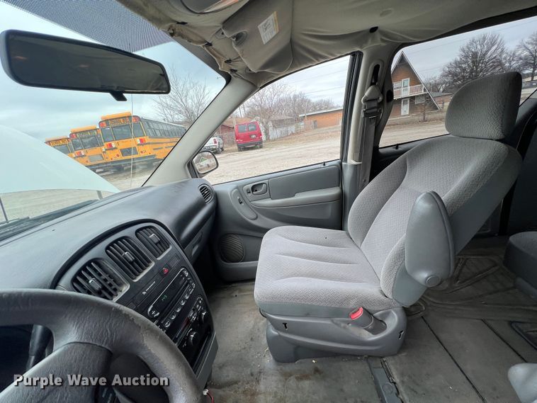 image for item ID9482 2006 Dodge Grand Caravan SE  van