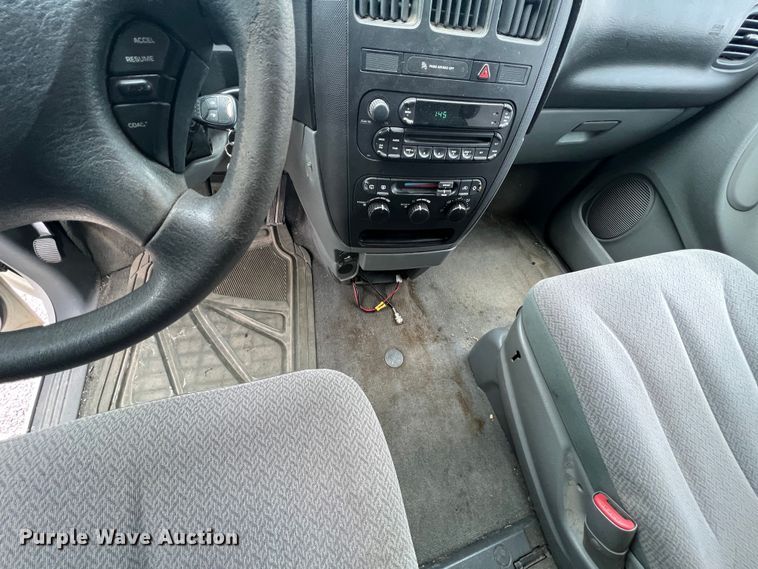 image for item ID9482 2006 Dodge Grand Caravan SE  van