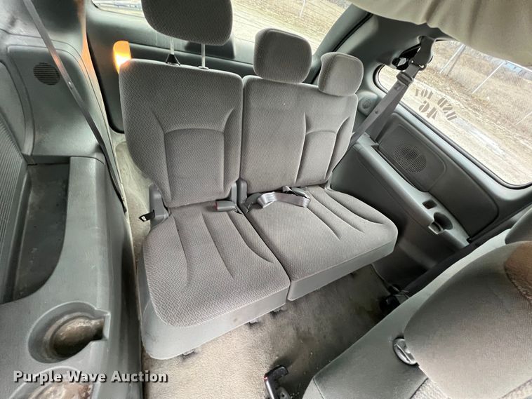 image for item ID9482 2006 Dodge Grand Caravan SE  van