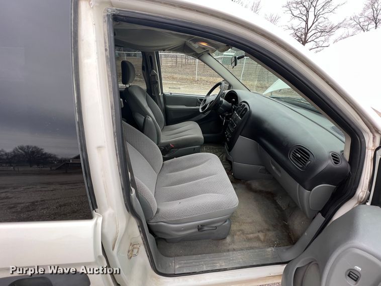 image for item ID9482 2006 Dodge Grand Caravan SE  van
