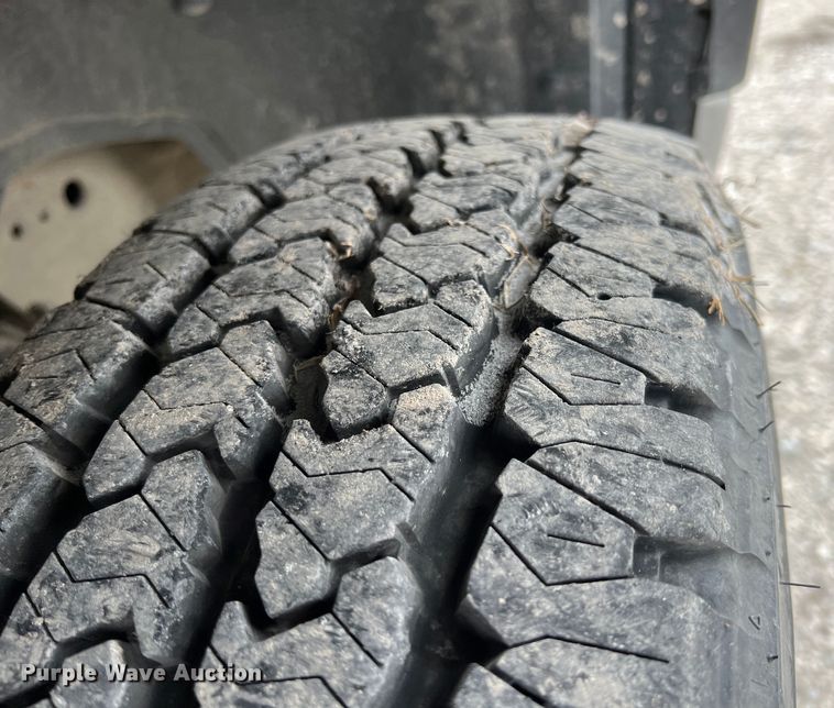 image for item ID9483 2004 Chevrolet Suburban 1500  SUV