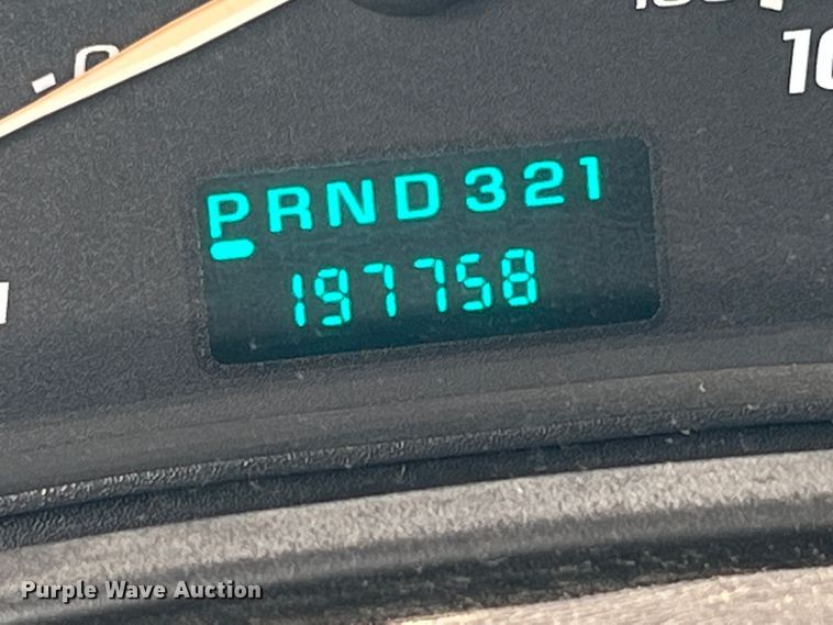 image for item ID9484 2004 GMC Savana G3500  van