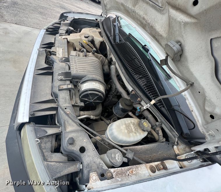 image for item ID9484 2004 GMC Savana G3500  van