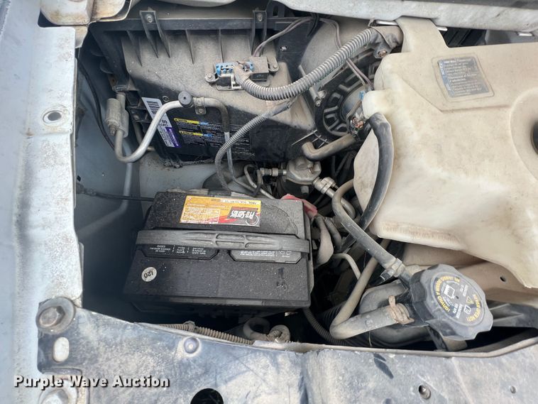 image for item ID9484 2004 GMC Savana G3500  van