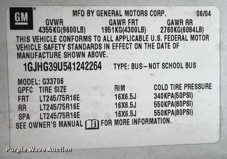 image for item ID9484 2004 GMC Savana G3500  van