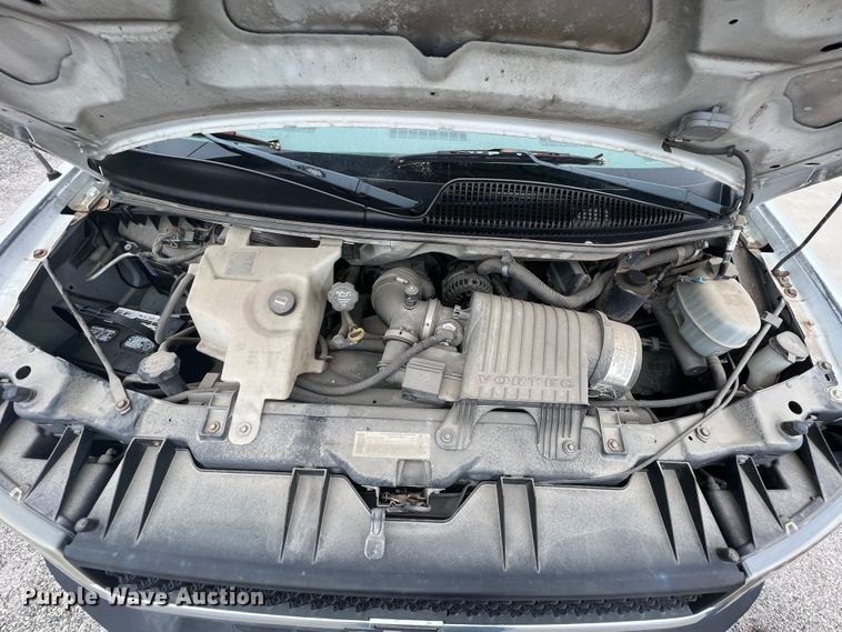 image for item ID9485 2004 Chevrolet Express 3500  van