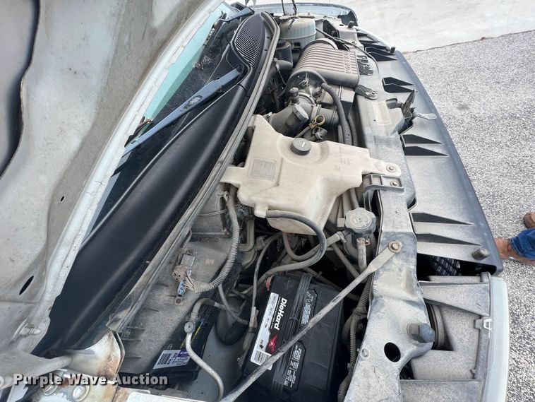 image for item ID9485 2004 Chevrolet Express 3500  van