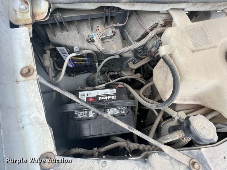 image for item ID9485 2004 Chevrolet Express 3500  van