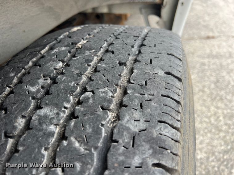 image for item ID9485 2004 Chevrolet Express 3500  van