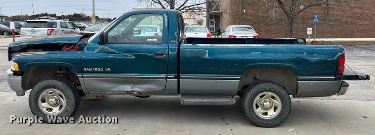 image for item ID9486 1994 Dodge Ram 1500  pickup truck