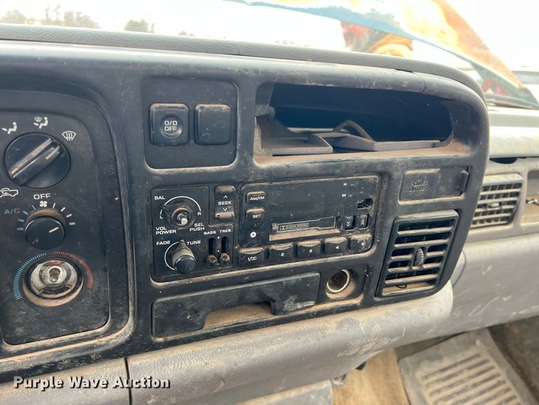 image for item ID9486 1994 Dodge Ram 1500  pickup truck