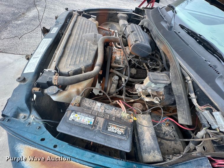 image for item ID9486 1994 Dodge Ram 1500  pickup truck