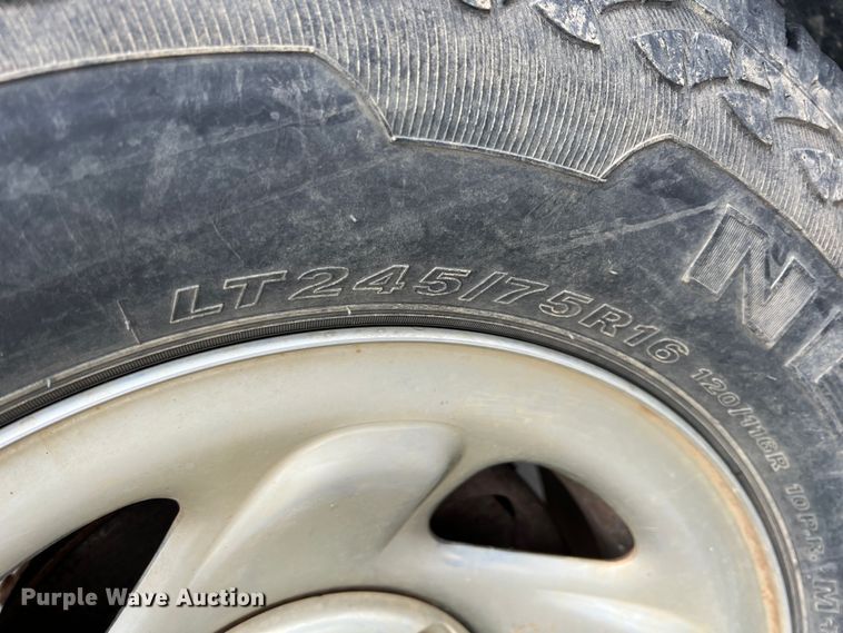 image for item ID9486 1994 Dodge Ram 1500  pickup truck