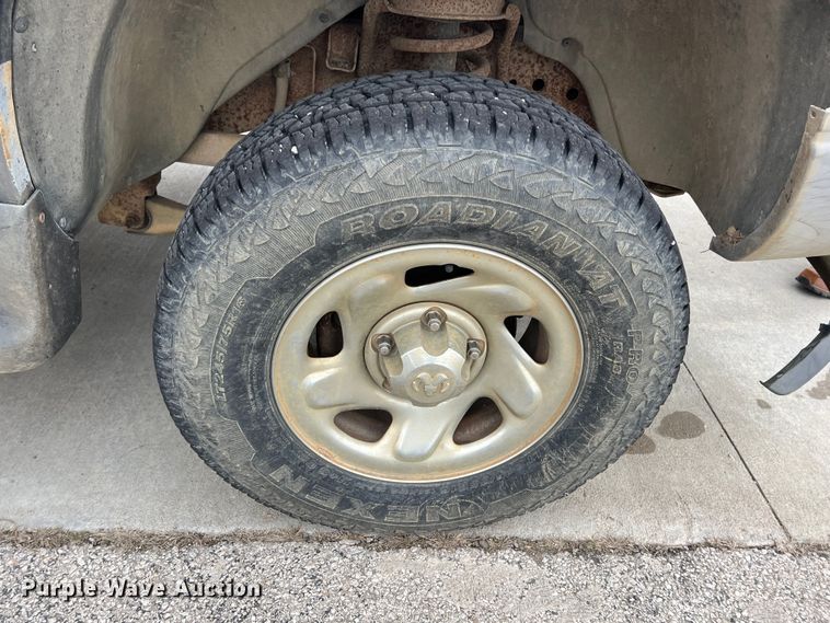 image for item ID9486 1994 Dodge Ram 1500  pickup truck