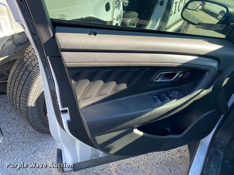 image for item IG9819 2018 Ford Taurus Police Interceptor