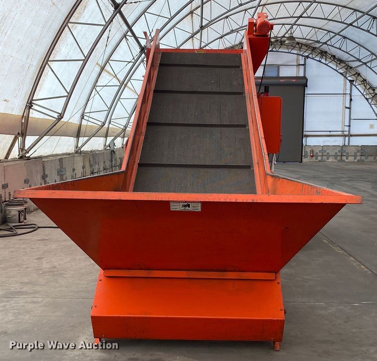 image for item IG9913 2014 Cram-A-Lot HE-60-M  horizontal baler