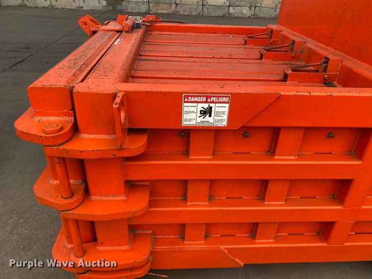 image for item IG9913 2014 Cram-A-Lot HE-60-M  horizontal baler