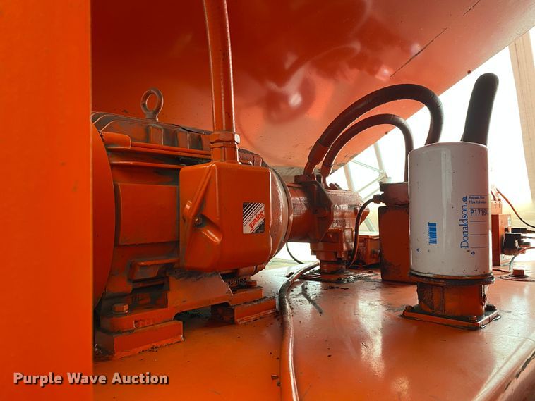 image for item IG9913 2014 Cram-A-Lot HE-60-M  horizontal baler